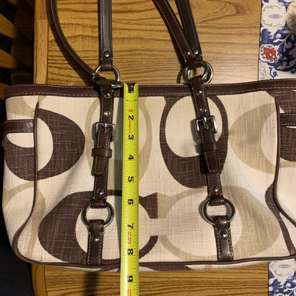 Coach Signature Tonal handbag - Picture 8 of 12